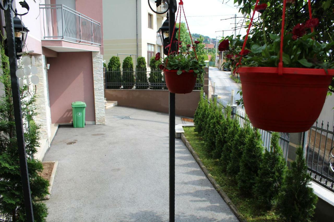 サラエヴォ Oasis Of Peace Modern Houseヴィラ エクステリア 写真