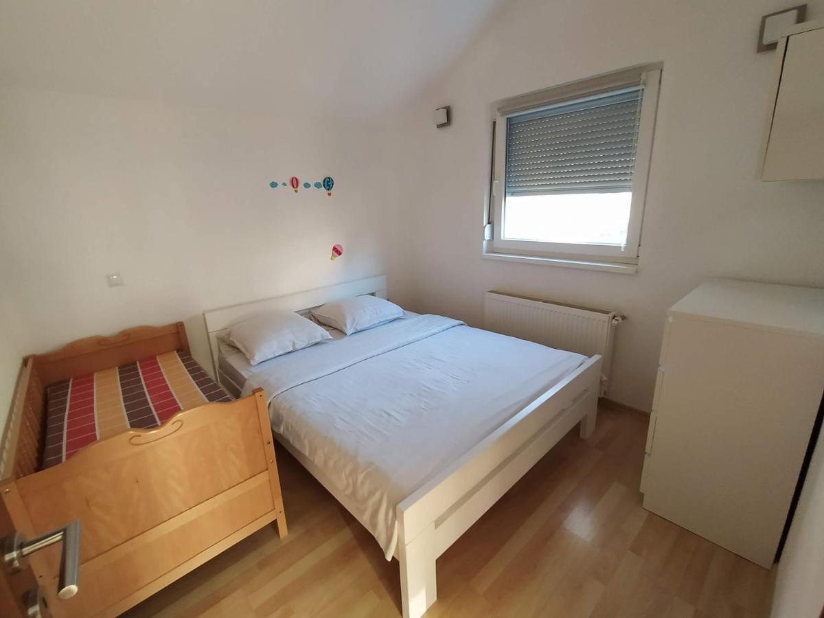 サラエヴォ Oasis Of Peace Modern Houseヴィラ エクステリア 写真